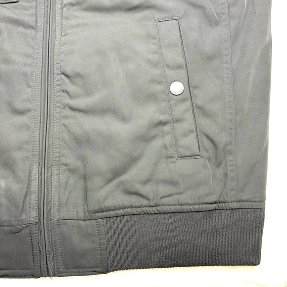 Tommy Hilfiger Men's Black Bomber Jacket, Water and Wind Resistant, Size M - Picture 10 of 14